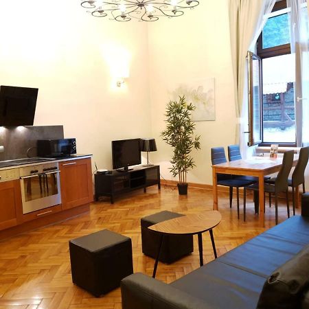 Aparthotel Old City Cracovia Exterior foto